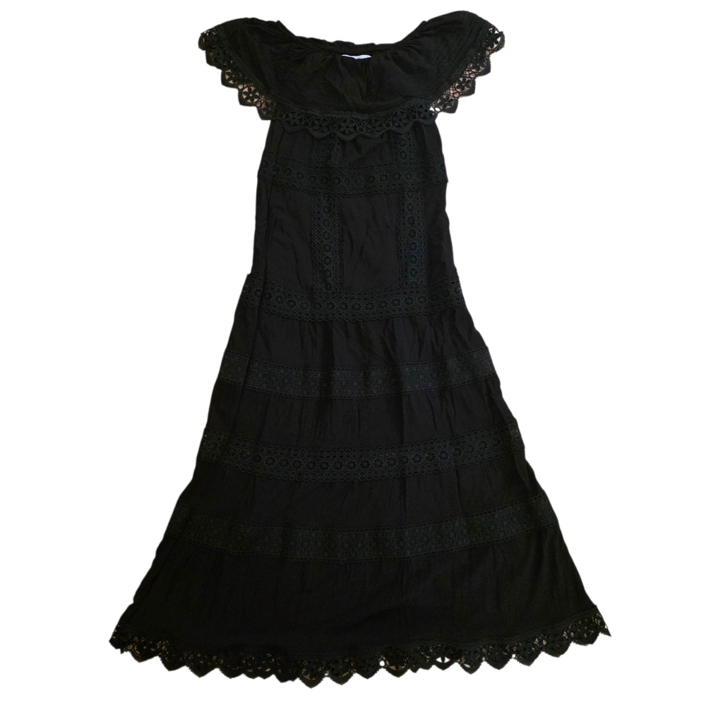 Meghan Los Angeles Off The Shoulder Maxi Dress- M